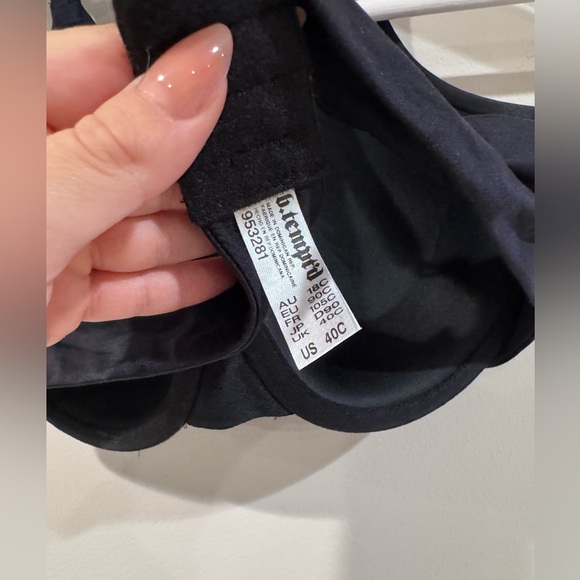 Triumph Navy Halter Bra - Picture 3 of 3